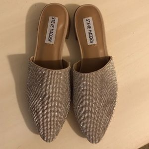 NWOT. Steve Madden embellished mules